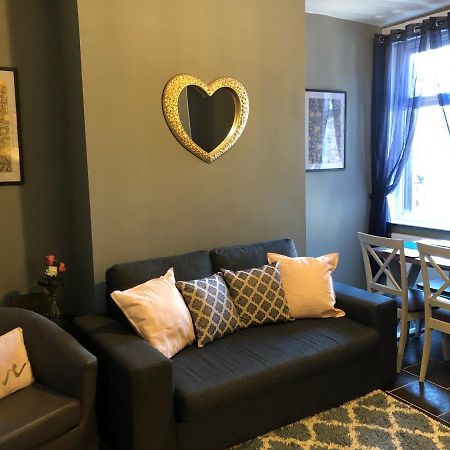 3. Stylish Private Double Room Near Manchester City Centre Extérieur photo