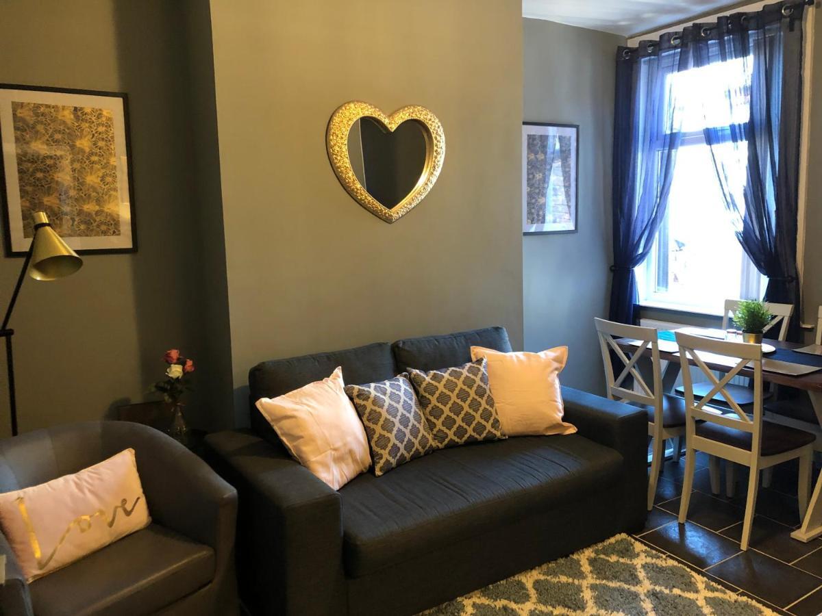 3. Stylish Private Double Room Near Manchester City Centre Extérieur photo